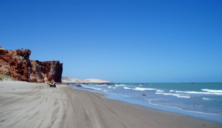 Nordeste Brésil buggy en longeant les falaises