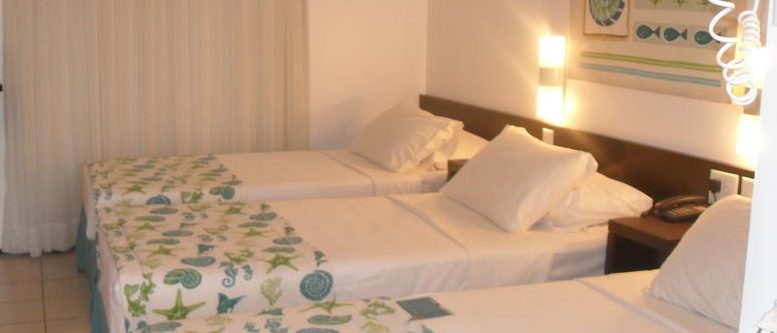 chambre triple bleue verte hotel Sonata Fortaleza