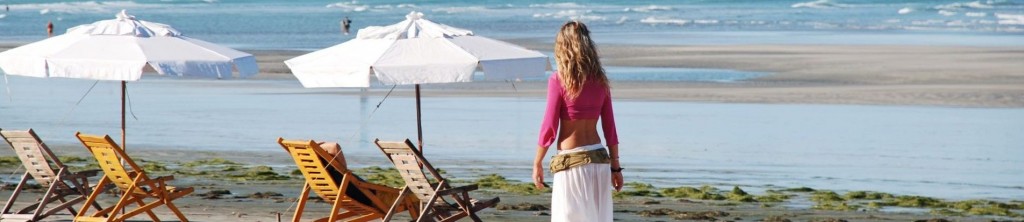 parasols sur plage de jericoacoara