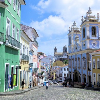 Pelourinho-et-église_Salvador-de-bahia