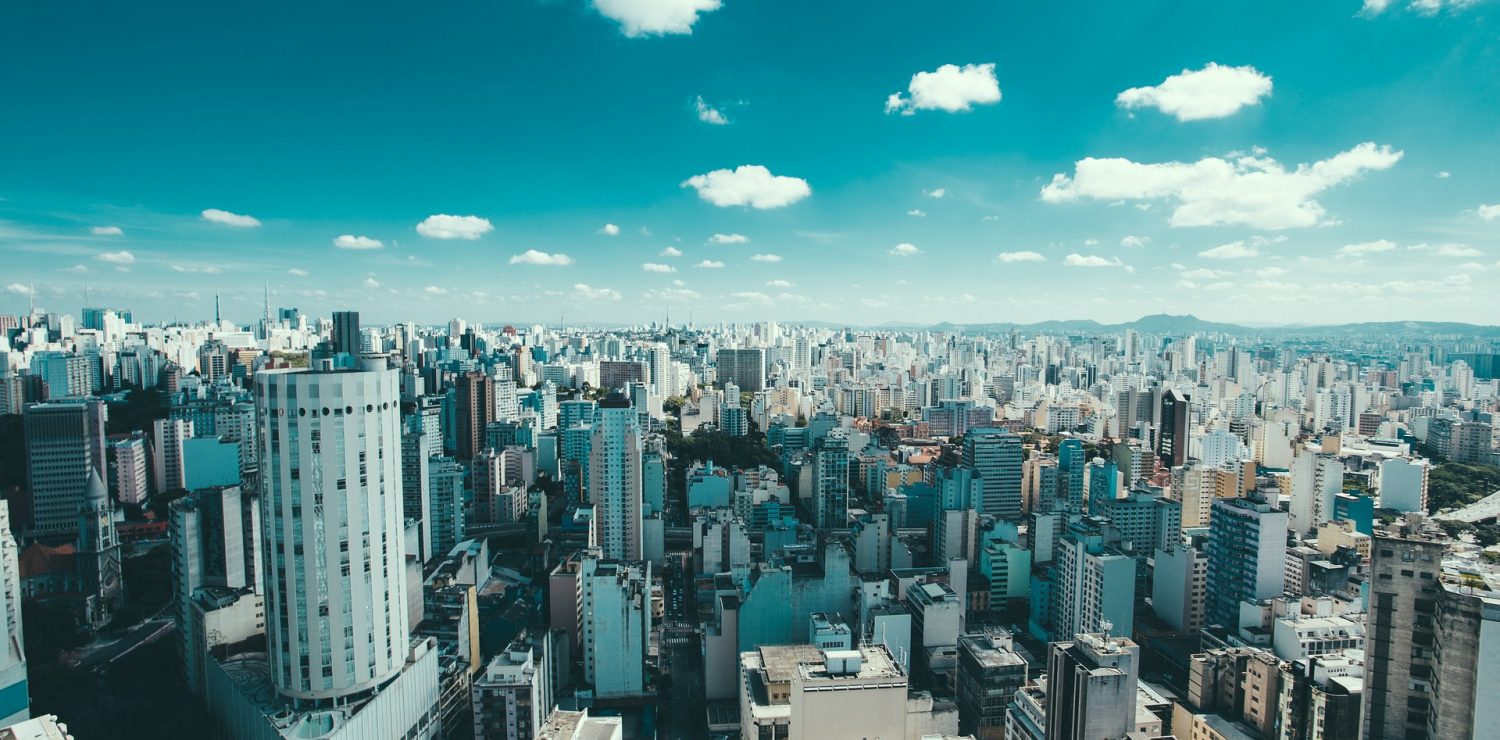 Vue des immeubles de Sao Paulo au Brésil depuis une tour.