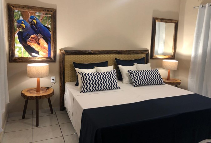 VUe de la chambre de catégorie Premium à la pousada Rio claro dans le Pantanal Nord au Brésil.