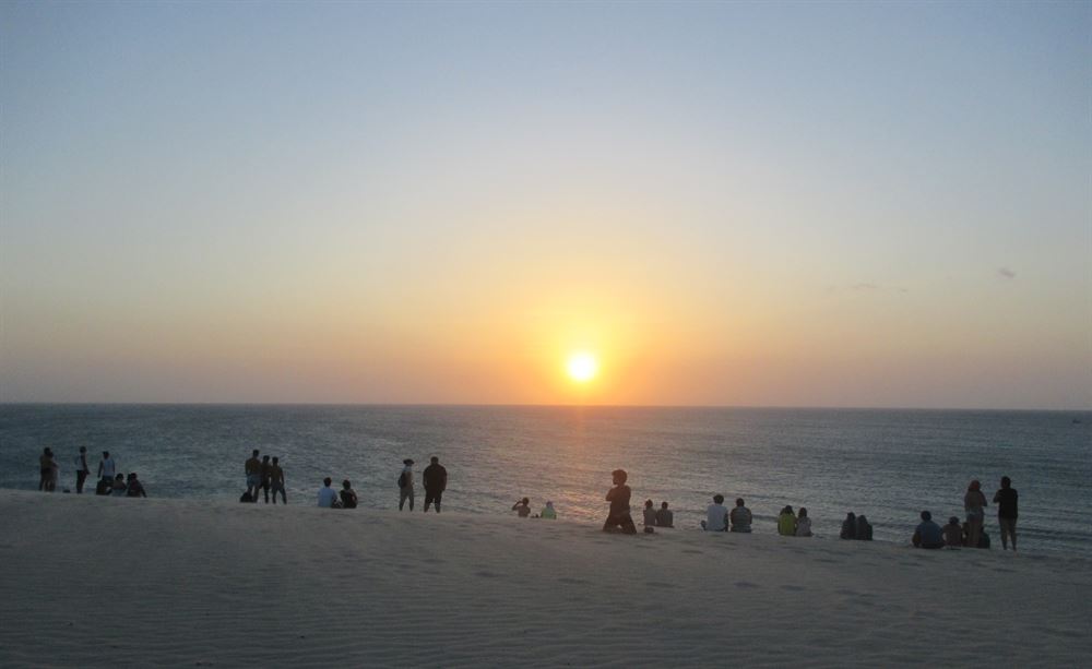 Le coucher de soleil depuis la duna do por do sol à Jericoacoara.