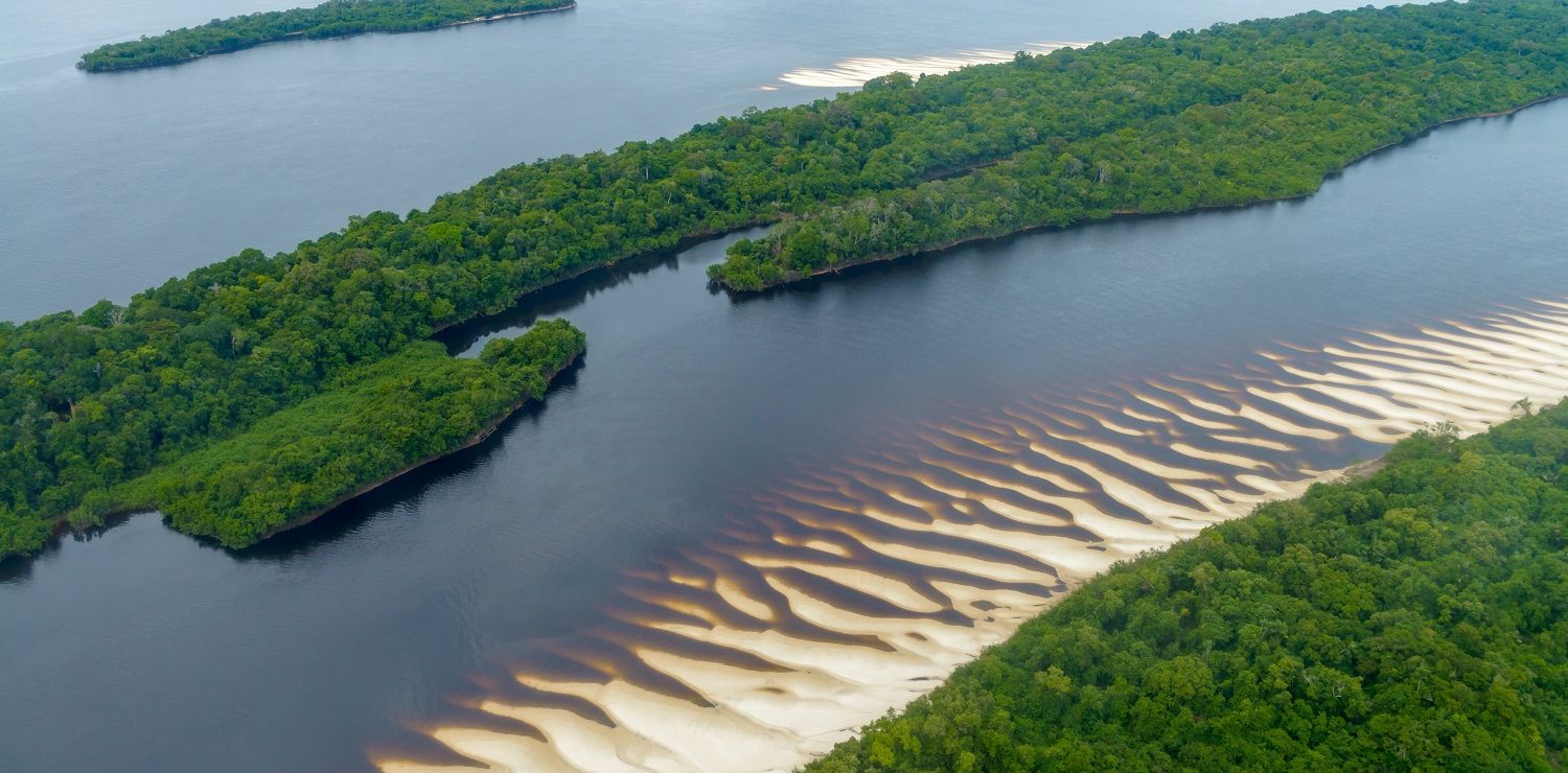 La rivière en Amazonie