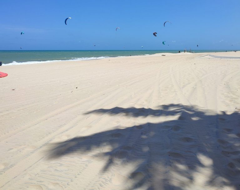 Kitesurf à Cumbuco dans le Ceara brésilien